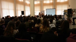 Uchenici ot Vtora Angliiska slicaht lekciata
