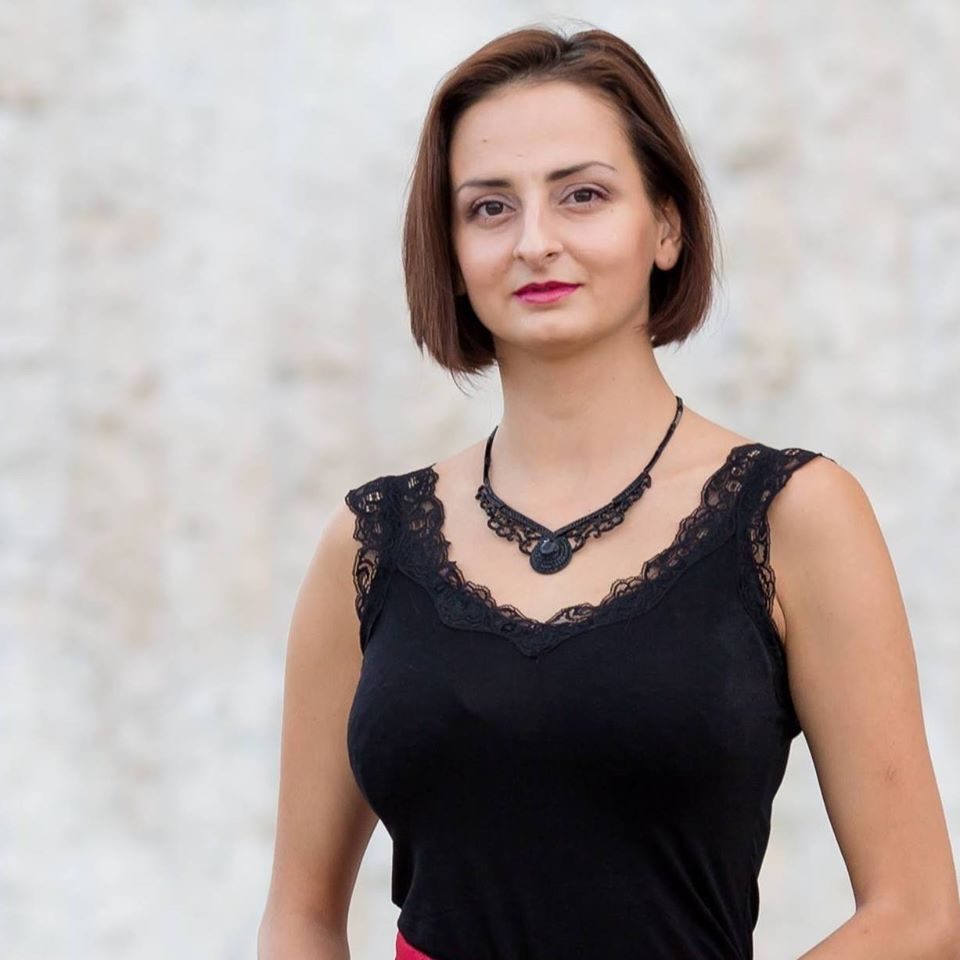Поставянето на цели и адаптирането – Елица Костова разказва защо са важни за кариерата