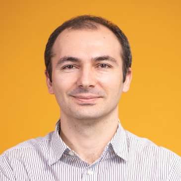 Йонуц Панайте, DevOps инженер от Immedis за Дни на Кариерата – IT, Комуникации и Аутсорсинг през октомври